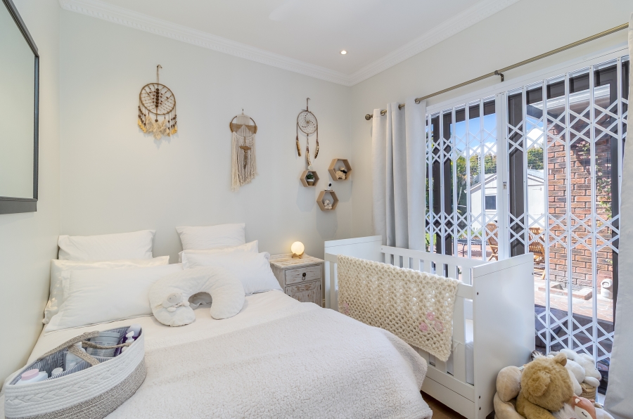 4 Bedroom Property for Sale in Kirstenhof Western Cape